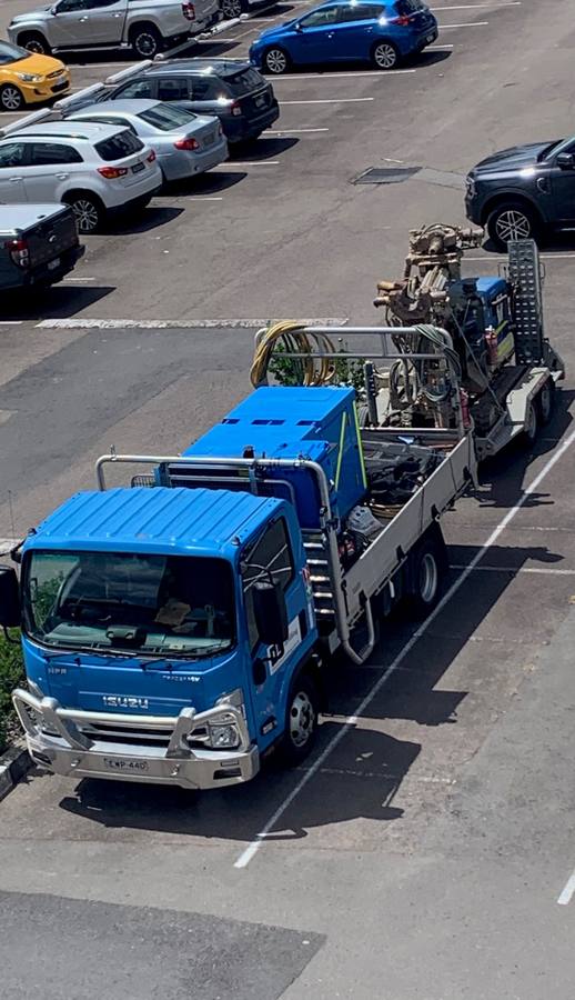 DS Drilling truck and equipment